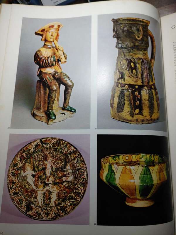 World Ceramics - Robert J. Charleston