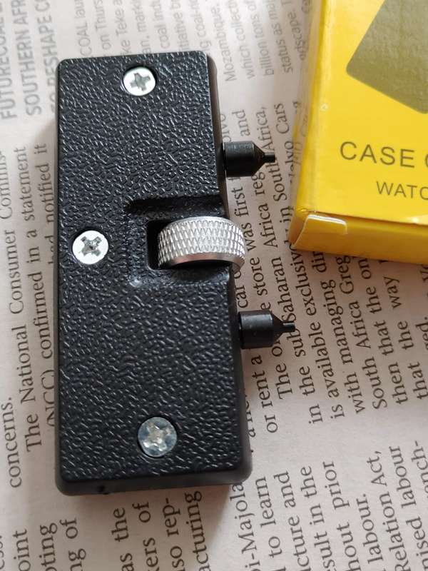 Watch Caseback Removal Tool