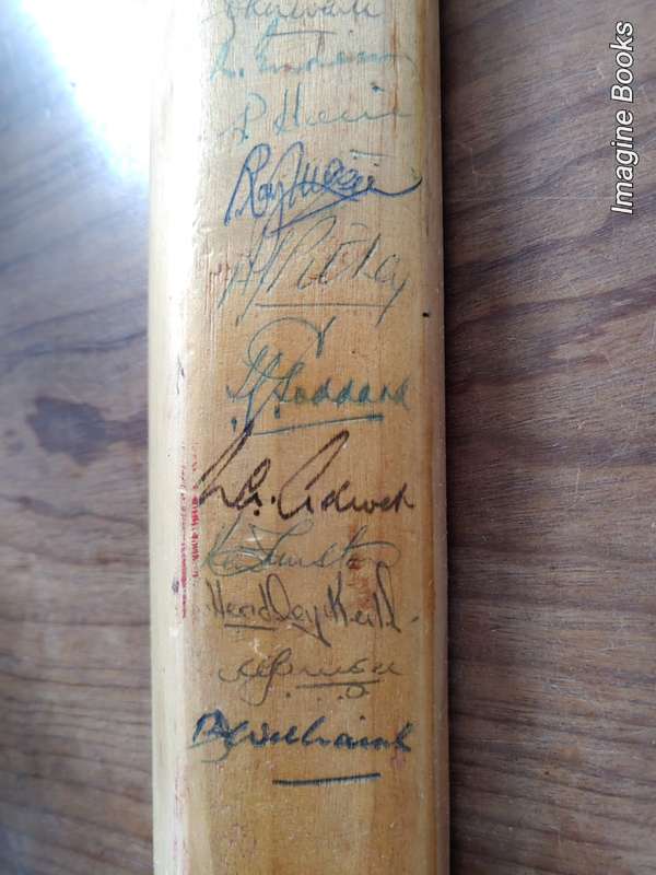 Gradidge Jackie McGlew SA/England Teams 1950s Signed Miniature Cricket Bat