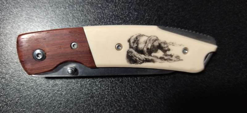 PUMA TEC FOLDER KNIFE BEAR MOTIF