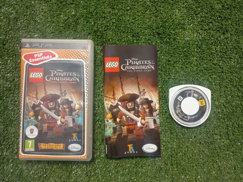 PSP GAME - Lego Pirates of the Caribbean