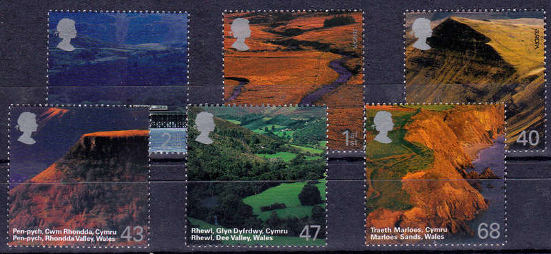 ENGLAND 2004, 15 June. HOLIDAYS BRITISH JOURNEY WALES, set, MNH, CV+/- R 150.00 view scans