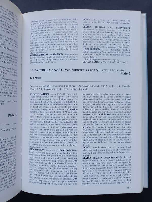 FINCHES & SPARROWS : An Identification Guide / Peter Clement, Alan Harris & John Davis