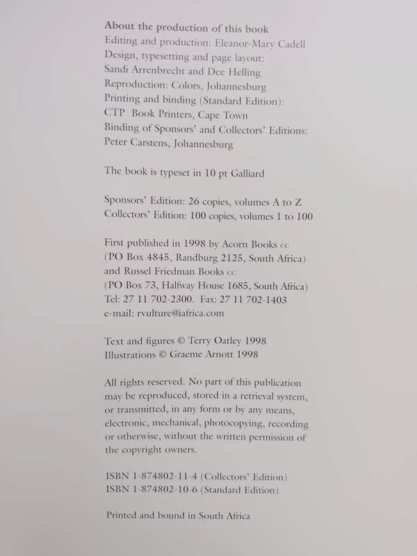 Robins of Africa / Terry Oatley & Graeme Arnot
