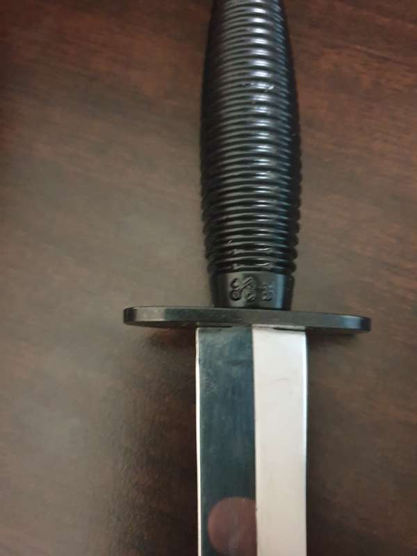 FAIRBAIRN SYKES COMMANDO KNIFE, BLACK HANDLE, BRIGHT BLADE, LEG SHEATH.
