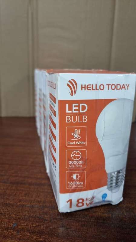 8 pack -  18w & 15w & 12w LED E27 Light bulb