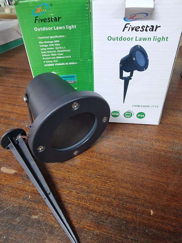 2 Pack - LED Garden Spot Light - GU10 Fitting - 7713