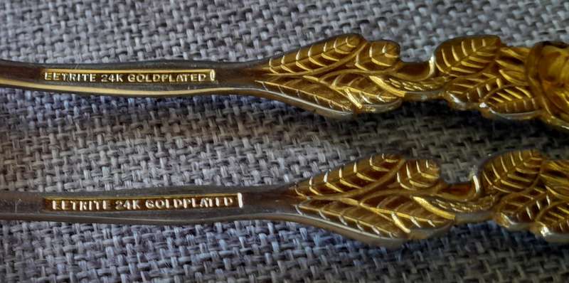 Eetrite 24k Gold plated Cake lifters x2