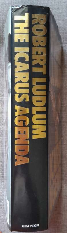 The Icarus Agenda - Robert Ludlum (1988 UK First edition) (Hardcover)