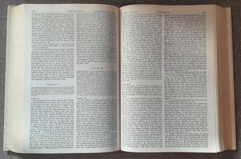 Large Hardcover Matthew Henry Commentary of the whole Bible