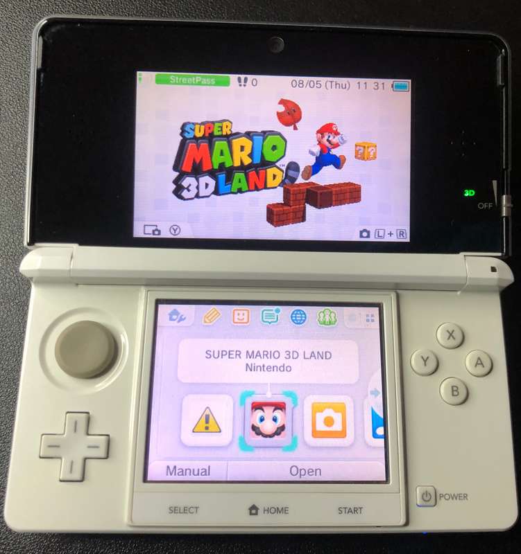 Nintendo 3DS Console + Super Mario 3D Land Game Bundle