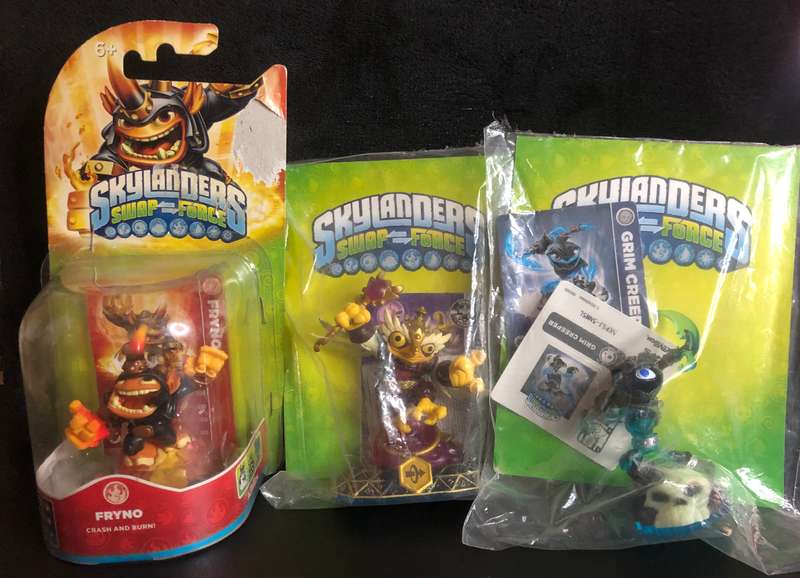Skylanders: Swap Force Figure + Game Bundle - Nintendo Wii U