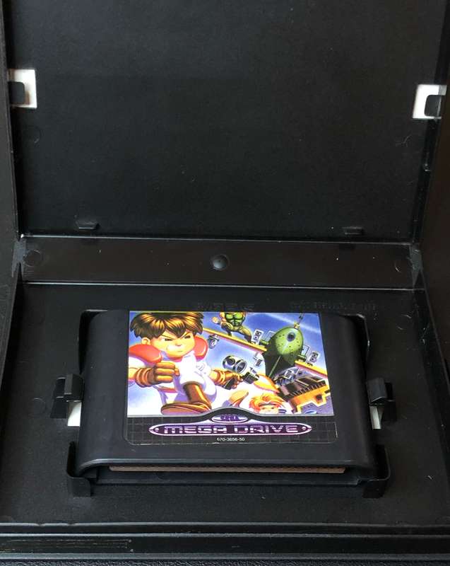 Gunstar Heroes - Sega Mega Drive