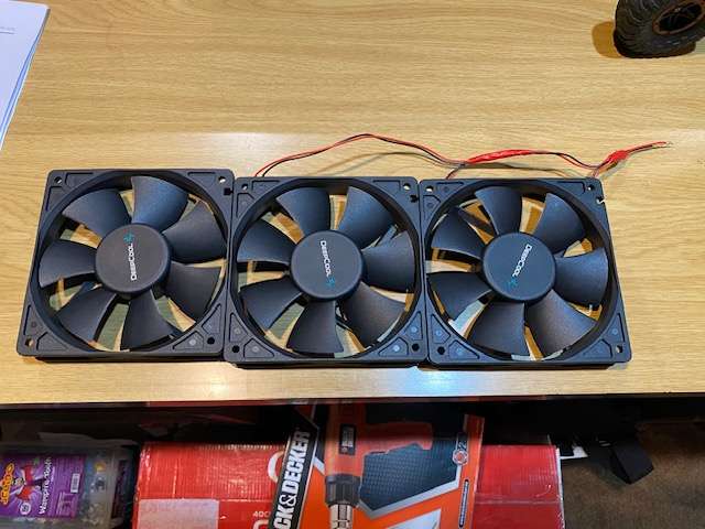 3 x DeepCool XFan 120mm Hydro Bearing Case Fan With Non-LED Lighting-BK
