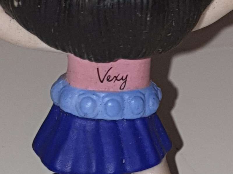 Vexi Smurfette - Naughty