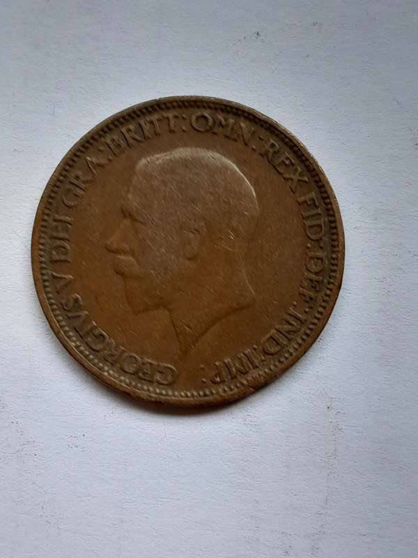 UK Half Penny - Five Coins - 1929, 1950, 1954, 1958 and 1960.
