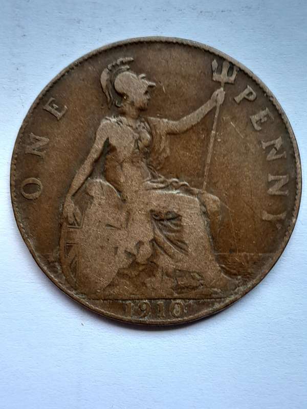 UK One Penny  - Ten Coins - 1907, 1910, 1913, 1913, 1916, 1919, 1920, 1929, 1936 and 1944.