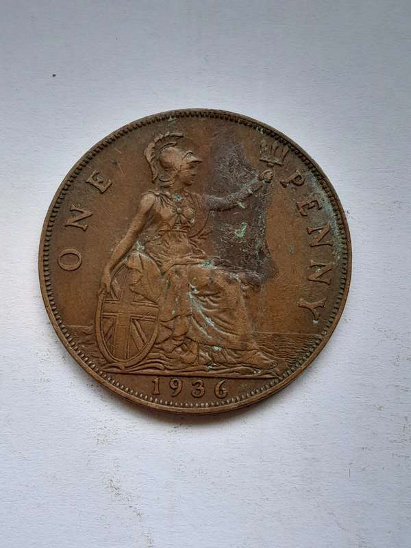 UK One Penny  - Ten Coins - 1907, 1910, 1913, 1913, 1916, 1919, 1920, 1929, 1936 and 1944.