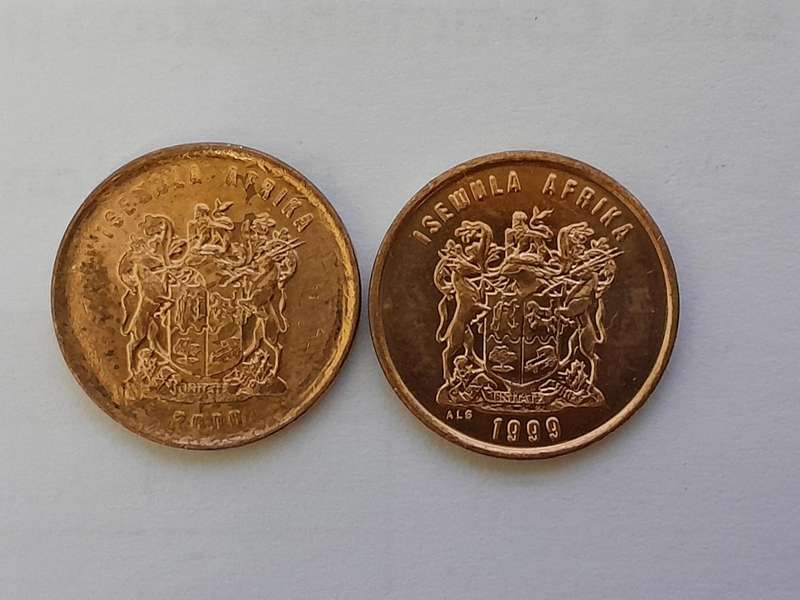 Error Coins - 1 Cent - 2000 and 2 Cent 1990