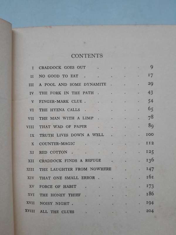 BUSH PATROL - Wilfred Robertson - 1950 1st Edition.
