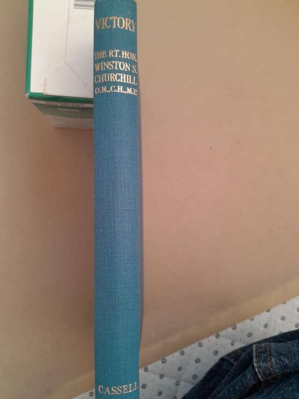 Victory - War Speeches by Winston S. Churchill - Charles Eade.