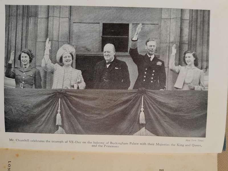 Victory - War Speeches by Winston S. Churchill - Charles Eade.