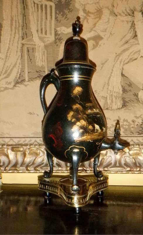 Vintage Dutch hand painted Teapot Samovar with brass tray