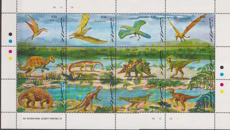 R20 SALE - GHANA MINISHEET - DINOSAURS