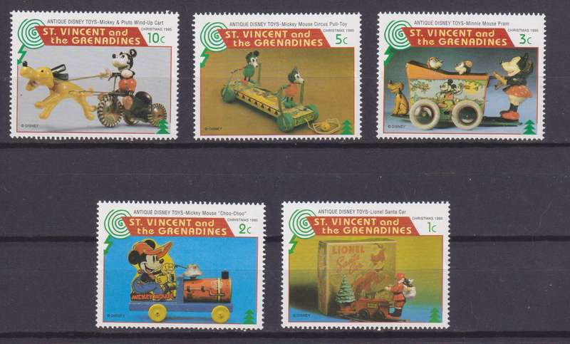 5 DISNEY STAMPS - VINTAGE DISNEY TOYS - CHRISTMAS 1995 - ST.VINCENT & GRENADINES