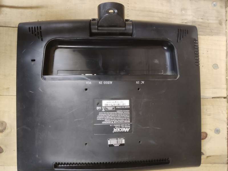 Mecer A1703 Monitor