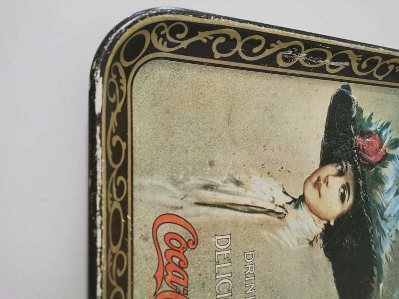 Vintage Coca Cola tray