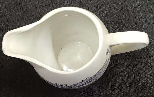 Blue Willow Regent Porcelain Creamer