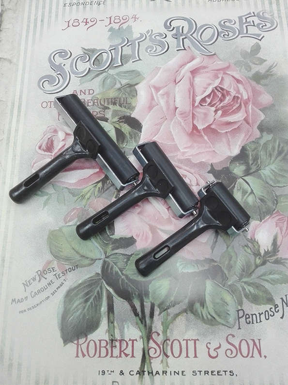 Sturdy Decoupage Rubber Roller / Brayer 2" (5cm)