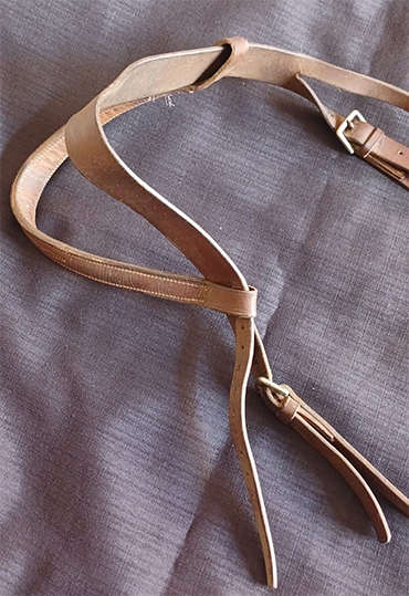 Horse Riding Leather Bridle with Bit and Single Reins