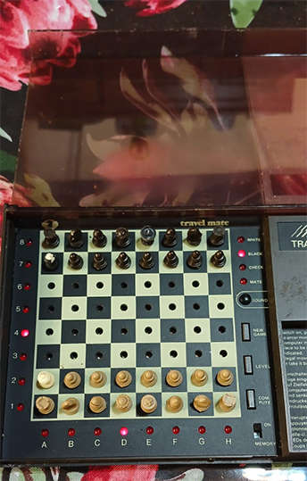 Vintage SciSys Travel Mate Chess Computer Set Art No. 122