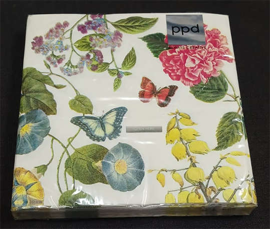 Imported Pack of Botanicals Serviettes - 20 Serviettes x 3Ply