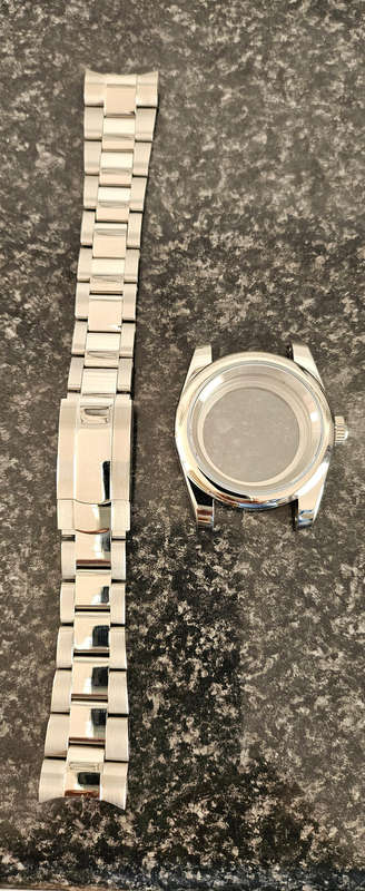 Watch case and bracelet