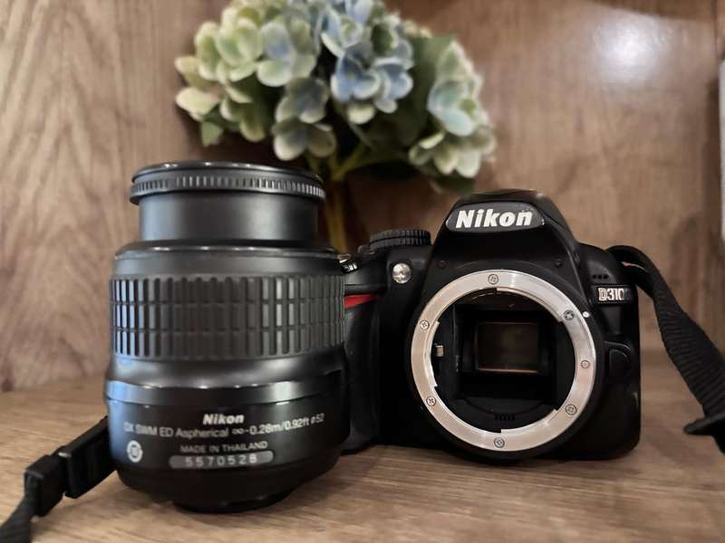 Nikon D3100 DSLR Camera  Excellent Condition  Full Kit for Beginners & Hobbyists