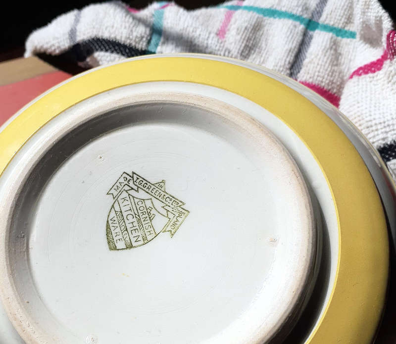 T G Green Cornishware Yellow and White  Large Bowl