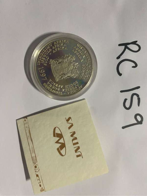 1997 Silver proof R2 coin - Seahorses