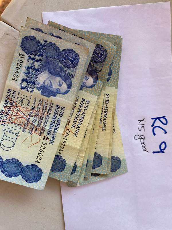 Excellent condition 15x TW de Jongh R2 banknotes