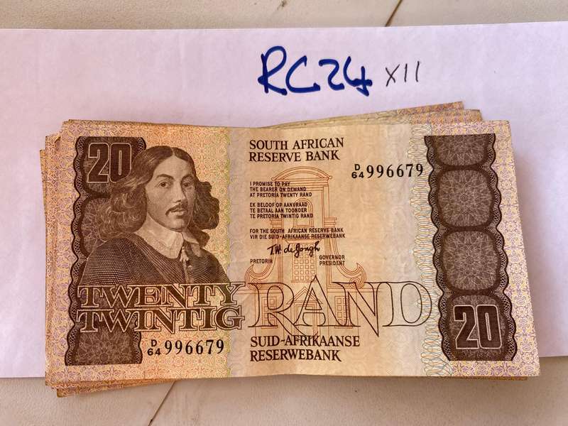 11 X R20 banknotes - TW de Jongh