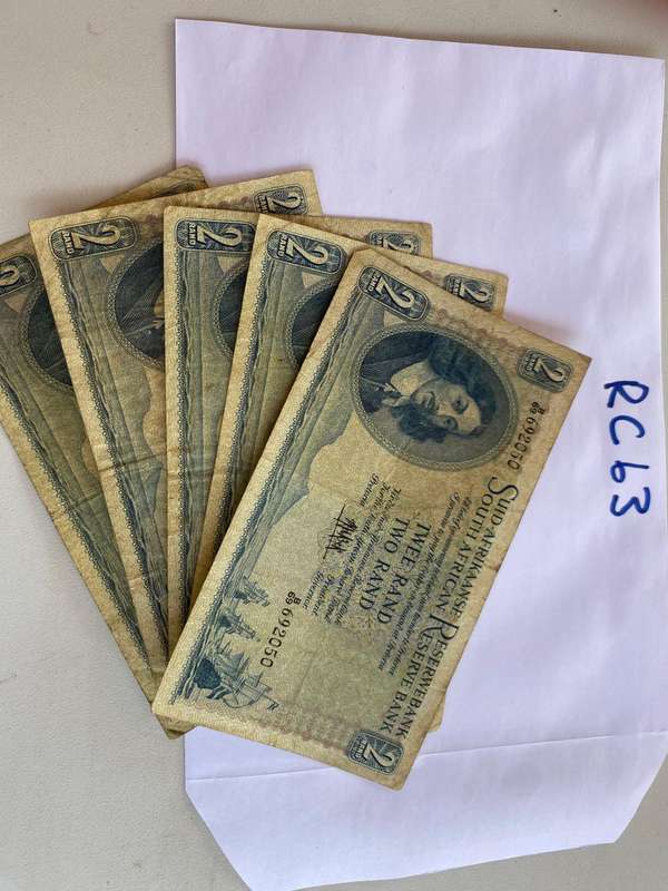 5 x great looking South Africa R2 bank notes - old - not to miss