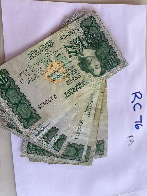 9 x South Africa Jan van Riebeeck R10 banknotes, Gerhard de Kock - One bid take all