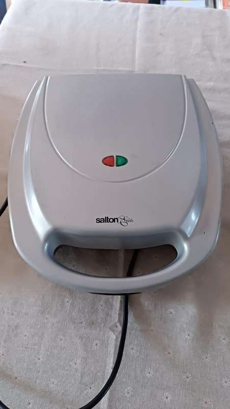 Salton Elite Pie Maker
