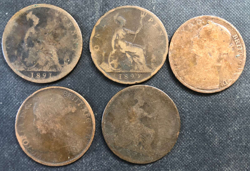 PENNY BRITISH QUEEN VICTORIA WITH YOUNG HEAD COLLECTION OF 5