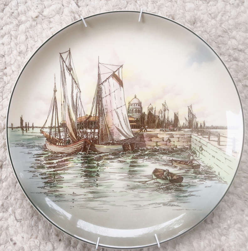 ROYAL DOULTON HOME WATERS CHARGER