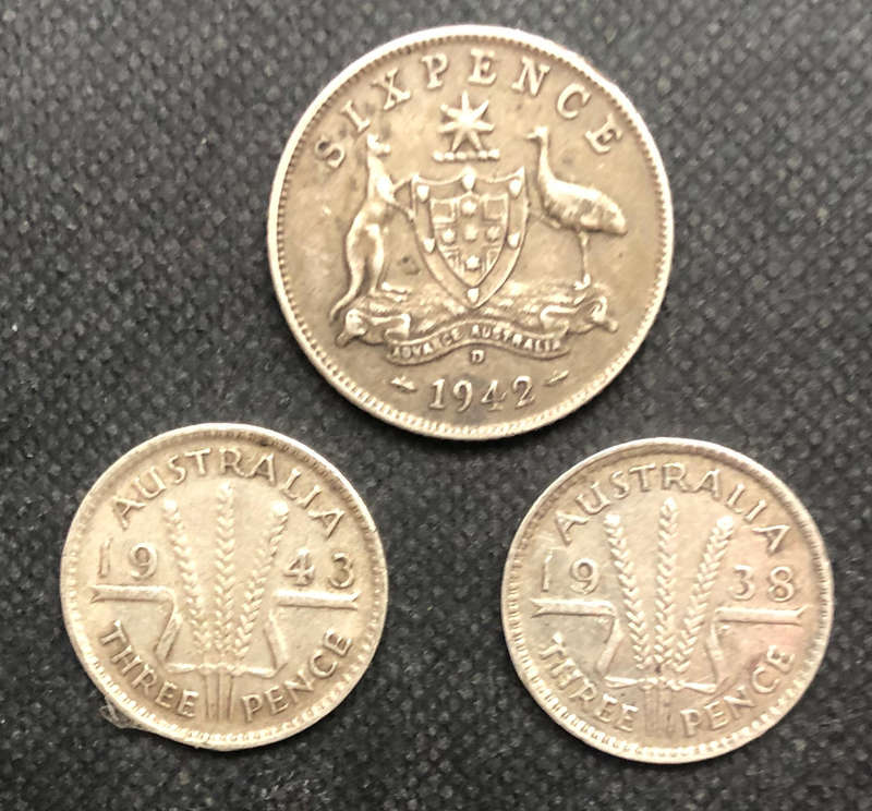 Silver Australia 1942 Sixpence 1938 Three Pence 1943 Three Pence