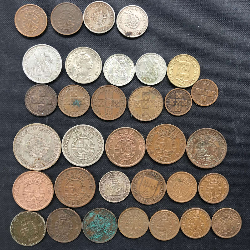 PORTUGAL MOCAMBIQUE ANGOLA VINTAGE COINS Collection of 33