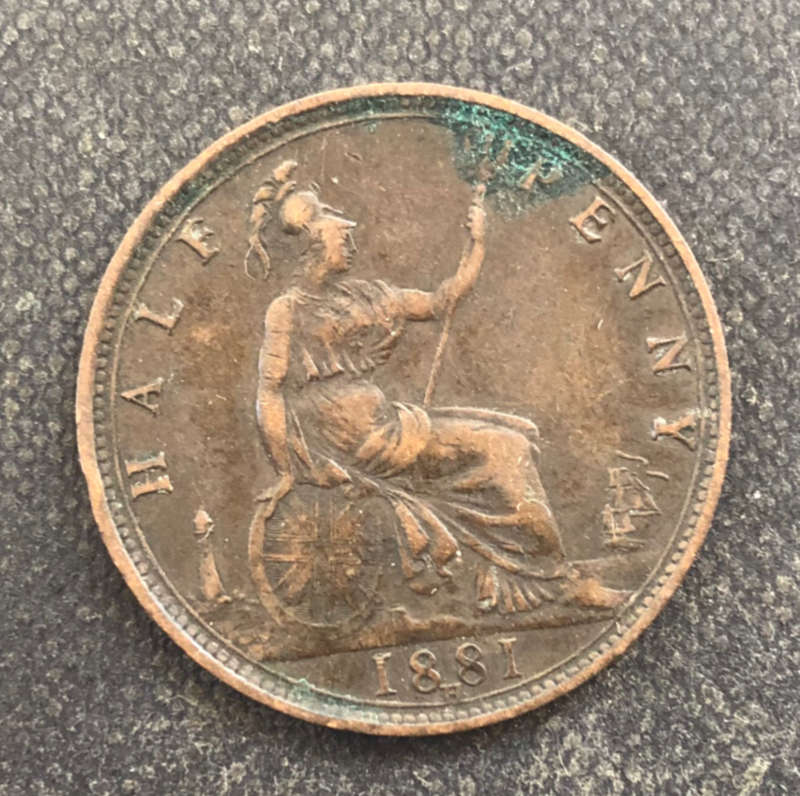 HALF PENNY 1881 BRITISH QUEEN VICTORIA